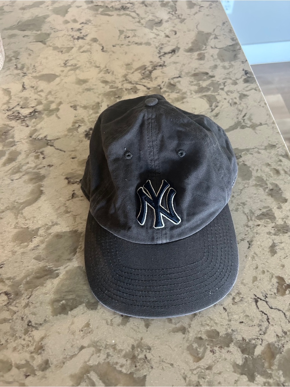 New York Yankees Black Cotton Baseball Cap